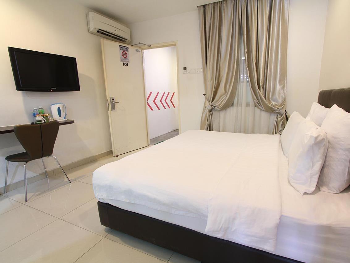 Jsl Hotel